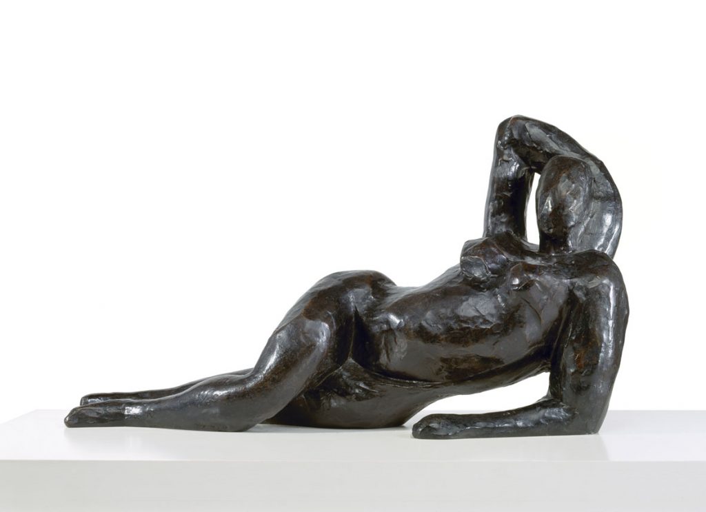Henri Matisse, Nu couché II, 1927, bronzo, Musée d’Orsay Paris, Foto © François Fernandez, © Succession H. Matisse, SIAE 2023