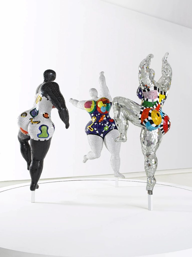 Niki de Saint Phalle, Le tre Grazie, 1995-2002 (Credits: 2024 NIKI CHARITABLE ART FOUNDATION)
