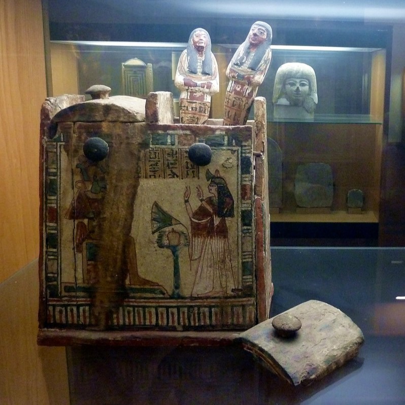 Esempio di cassetta di ushabti del Museo Egizio di Firenze (credits: Aurora Coldebella)